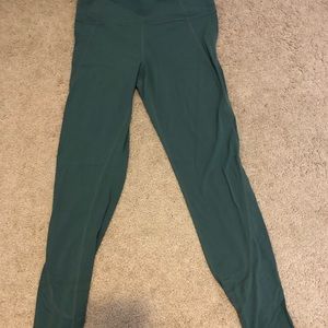 Athleta Salutation 7/8 leggings